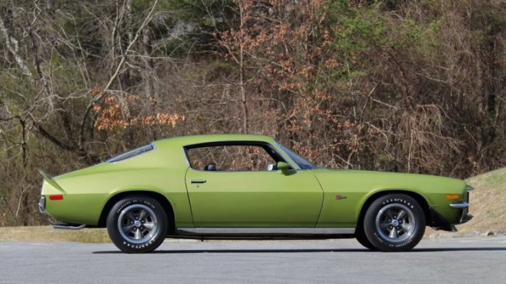1970-Chevrolet-Camaro-RS-Z28-Citrus-Green-Mecum-Auctions-S77-side-right.jpeg
