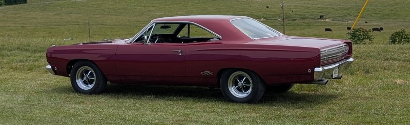 fred at the airport 2a.jpg