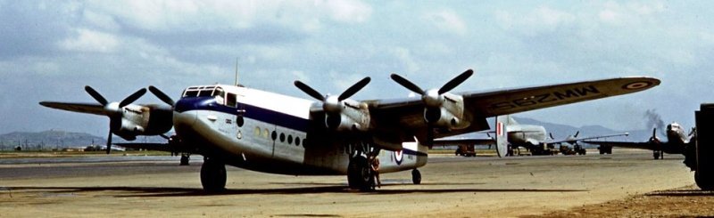 MW295 NZ Far East Comms.Sqn. between 1954-57.jpg