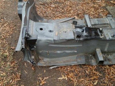 sm_unloadedparts01.jpg sm_unloadedparts01.jpg