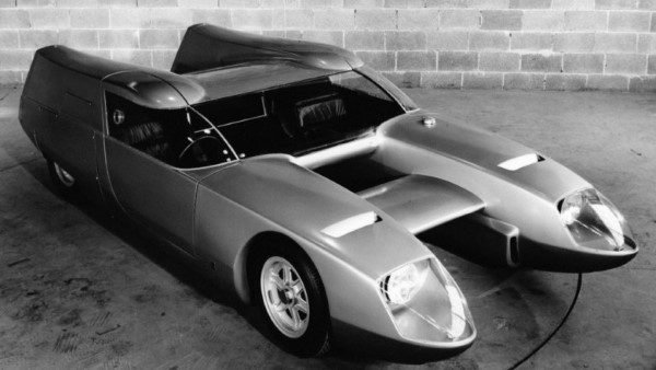 =http___nextluxury.com_wp-content_uploads_awesome-car-with-strange-futuristic-design.jpg