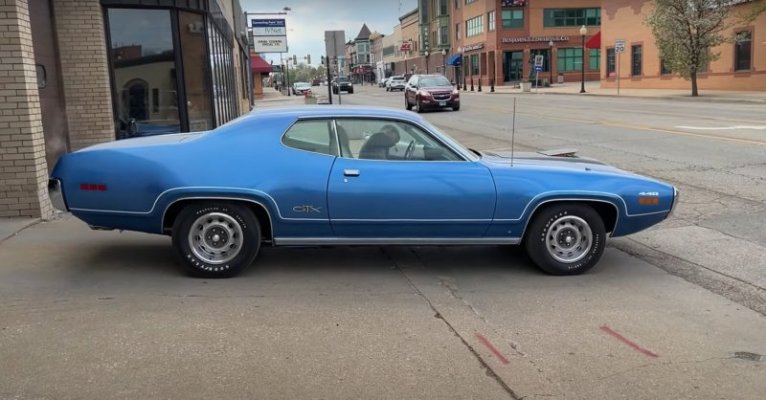 unrestored-survivor-1971-plymouth-gtx-gets-first-wash-after-37-years-in-storage_12.jpg