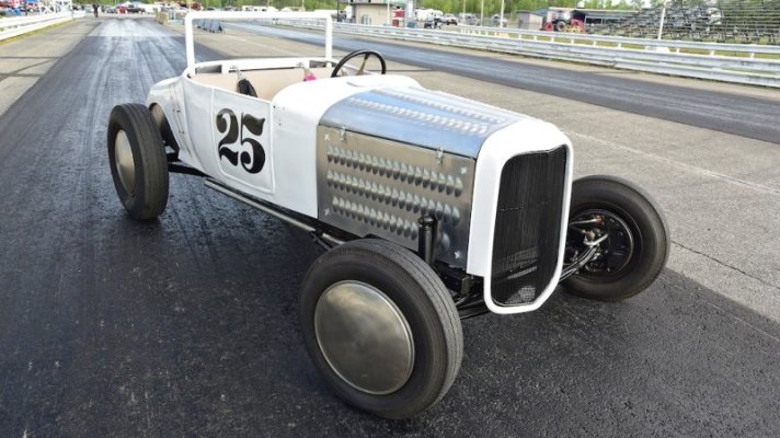 002-ford-1927-drag-race-roadster-home-build.jpg