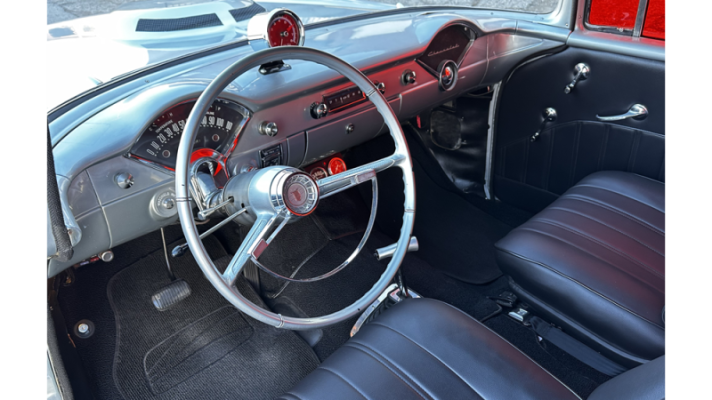 008-1955-chevy-gasser-interior-steering-wheel.png
