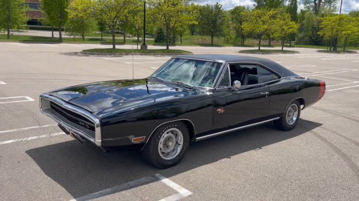 ultra-rare-1970-dodge-charger-r-t-se-is-a-fully-fledged-survivor-with-a-tiny-secret-252105_1.jpg