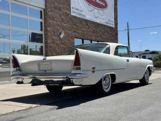 1957_chrysler_300c_5_nuevo.jpg_735448547.jpg