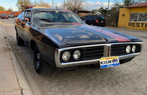 71charger-DGO-black9-03-rf.jpg