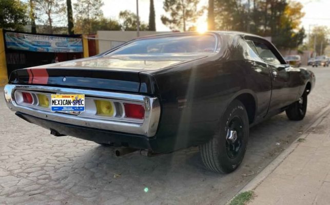 71charger-DGO-black9-09-rr.jpg
