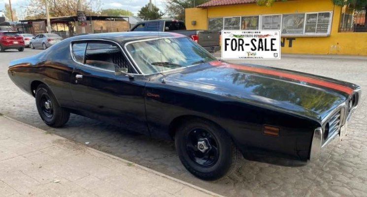 71charger-DGO-black9-16-right.jpg