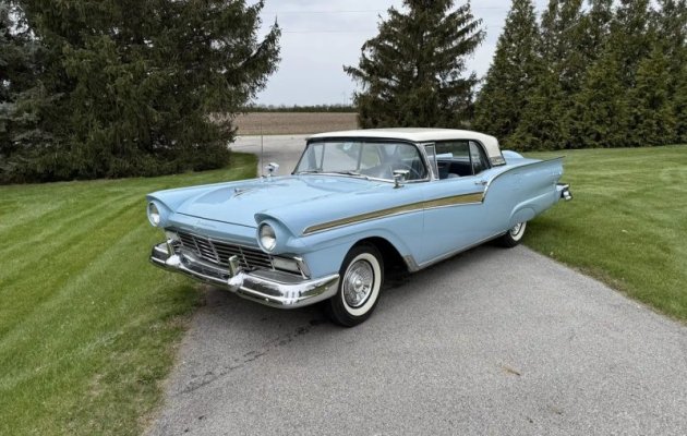 1957_ford_fairlane-500-skyliner_Photo-Apr-13-2025-1-31-46-PM-38466-scaled-1.jpg