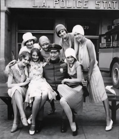 1920s-10.jpg