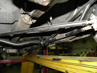 UNDERCARRIAGE 65 DODGE BLACK CORONET 006.jpg