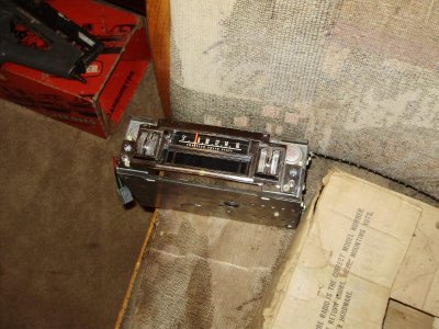 radio 8 track and rims 014.jpg