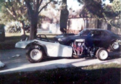 Budnicks 23 T Ford Altered AA-Gas 6-71 Blown 301ci Donavon.jpg