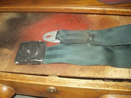 S-1-24 68 seat belts #8.JPG