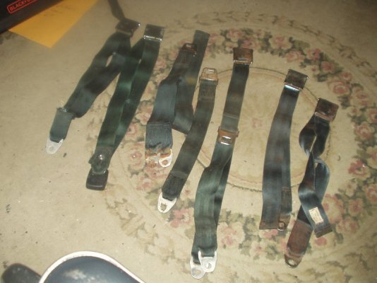 S-1-24 68 seat belts 3.JPG