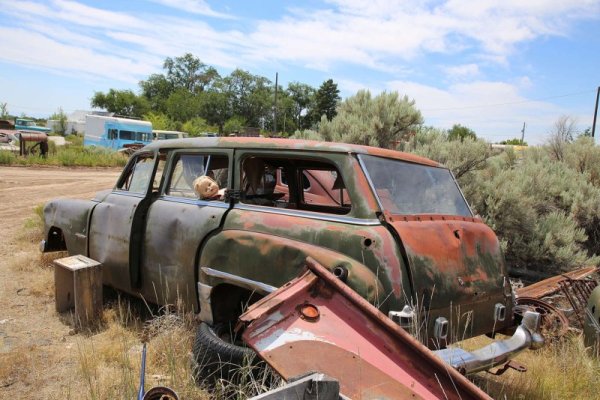 DODGE CORONET SIERRA 1952.jpg