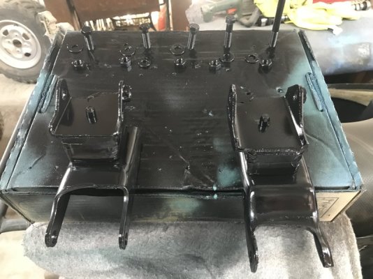 Motor Mounts in correct color.JPG