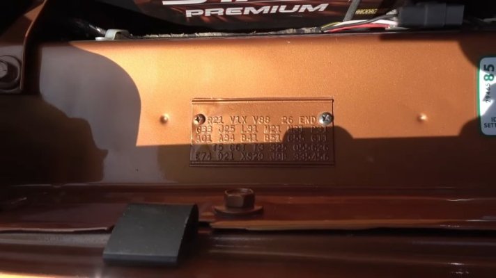 man-drops-68-hemi-charger-trade-for-challenger-t-a-to-buy-a-69-with-a-big-dash-surprise_15.jpg