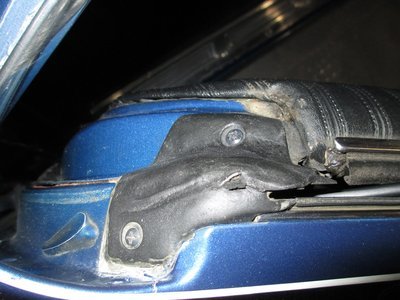Top door seal (2).JPG