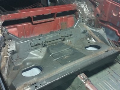 sm_interiorseats09.jpg