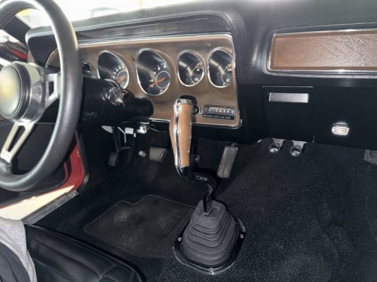 1971-called-wants-a-1-in-6-charger-super-bee-sixpack-4-speed-track-pak-owner-asks-ransom_16.jpg