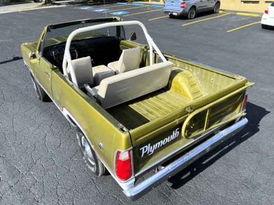 1974-half-door-survivor-is-the-only-plymouth-suv-ever-i-dare-you-to-find-another-254198_1.jpg