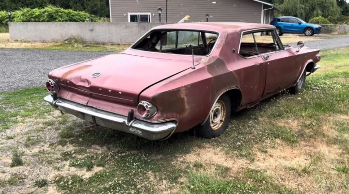 abandoned-1963-chrysler-300j-with-ultra-rare-feature-may-be-the-last-of-its-kind_7.jpg