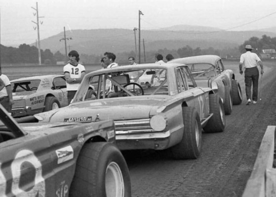 19733.jpg