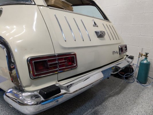 Dodge 440 wagon tail lights.jpg