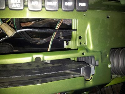 Radio mount.jpg Radio mount.jpg