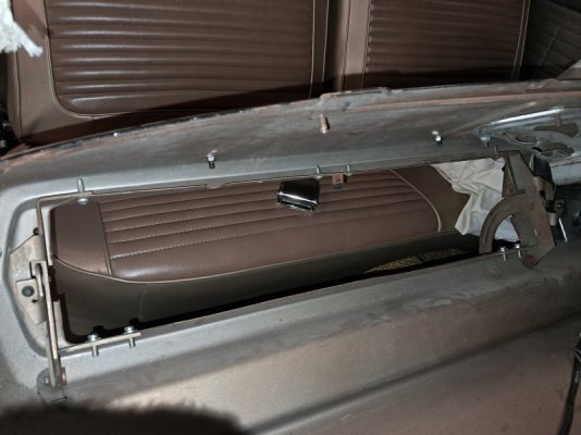 20250729_130658 Glove Box Hinges.jpg 20250729_130658 Glove Box Hinges.jpg