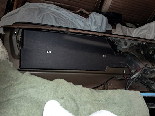 20250729_142056 Glovebox installed, FW side.jpg 20250729_142056 Glovebox installed, FW side.jpg