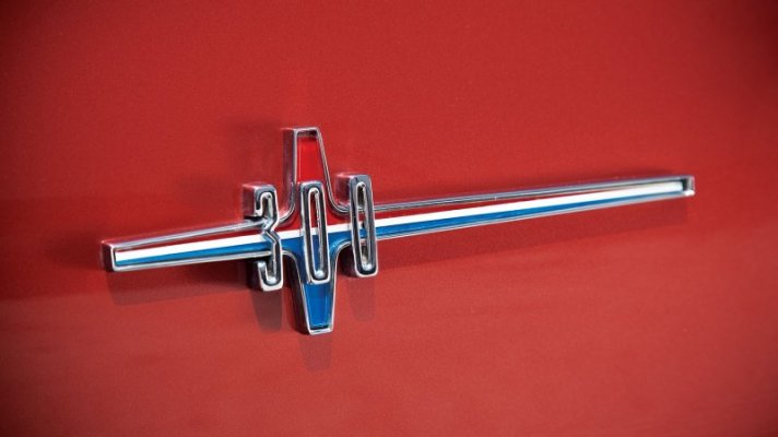 003-1965-chrysler-300-convertible.jpg