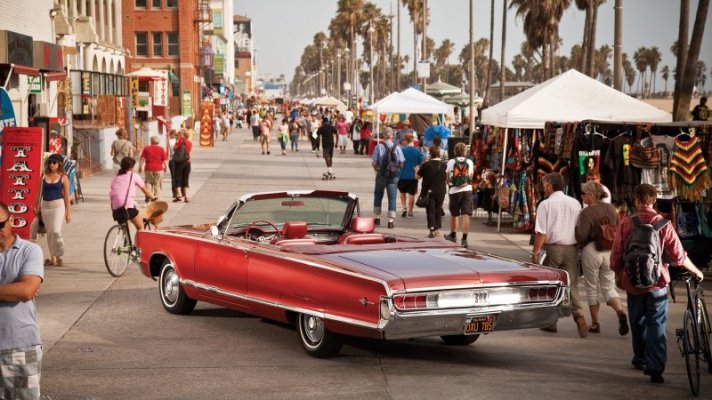 004-1965-chrysler-300-convertible.jpg