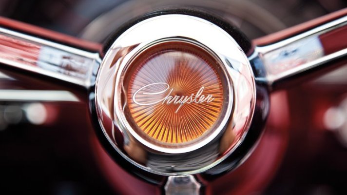 005-1965-chrysler-300-convertible.jpg