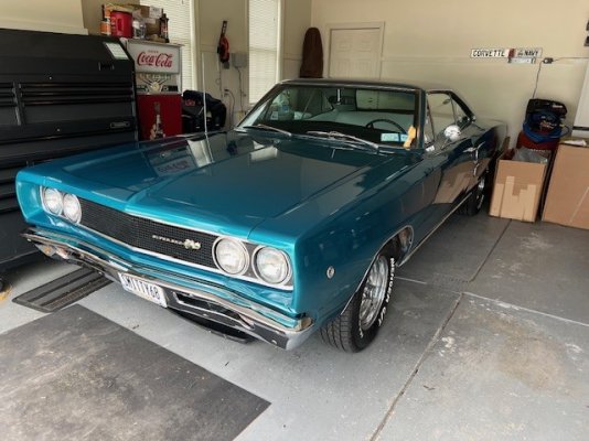 Mopar Bee.jpg