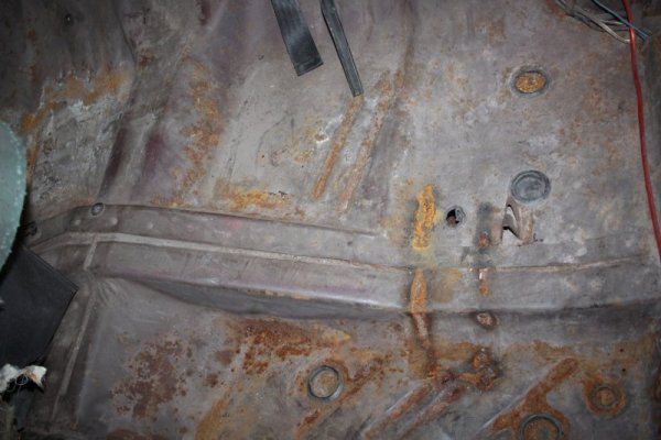 Floorpan clean out -3.JPG