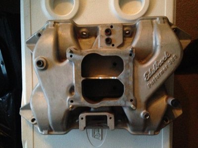 383 Edelbrock Performer Intake.jpg