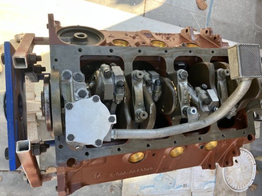 oil pump install c.JPG