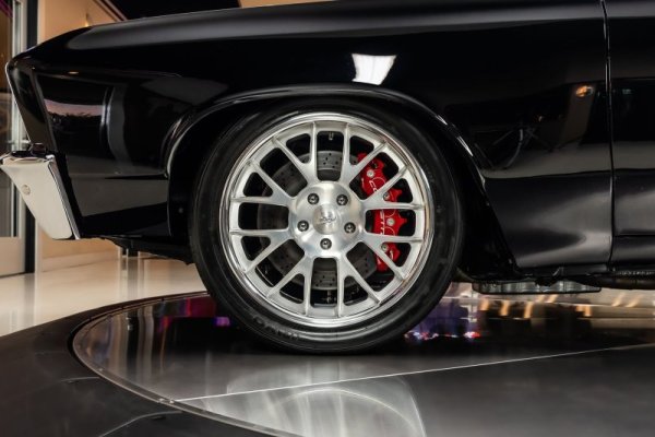 1967-chevrolet-chevelle-rocks-gloss-black-paint-and-almighty-surprise-under-the-hood_9.jpg