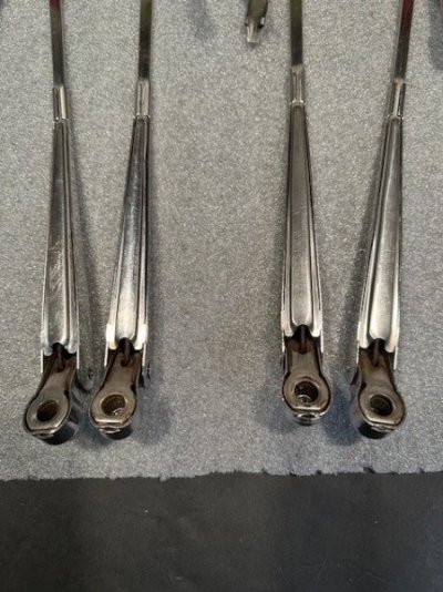 Wiper 5.jpg
