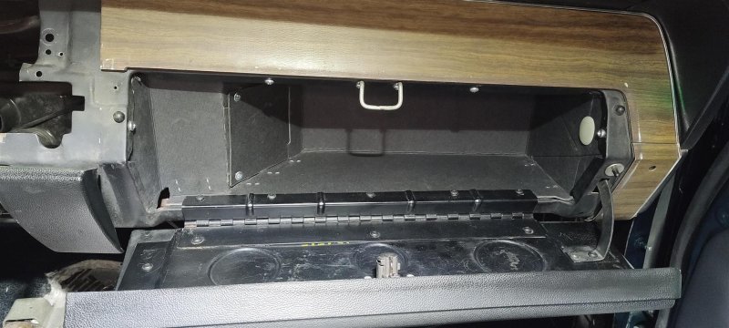 Glovebox_Done1.jpg