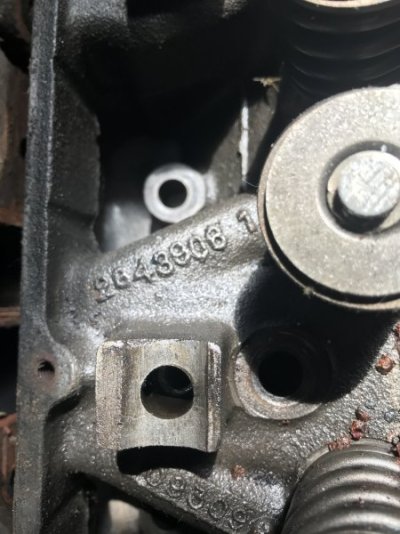 908 Cylinder Head.JPG