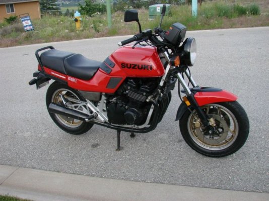 1150E.jpg