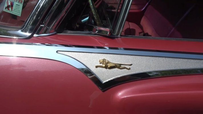last-of-the-finned-mopars-1961-chrysler-new-yorker-flexes-the-rarest-and-pricey-options_7.jpg