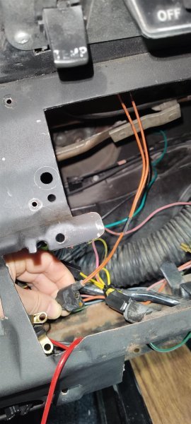 OrangeConnector.jpg