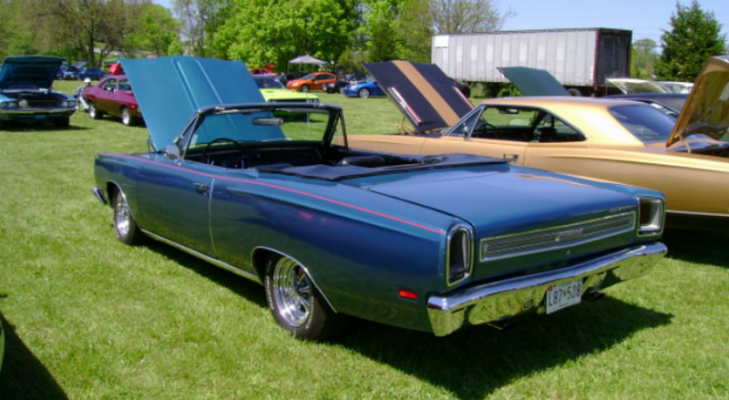 Plym 1969 Satellite Convertible.png