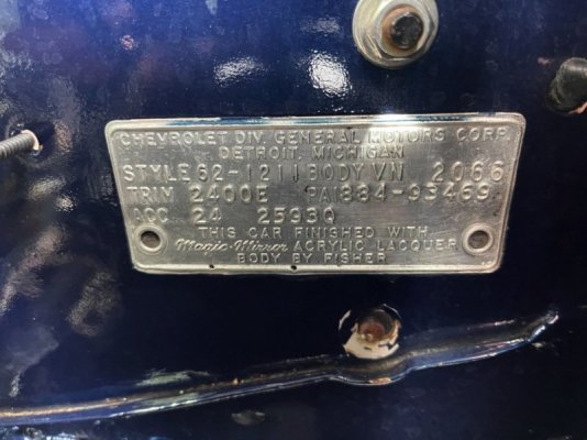 this-1962-chevy-biscayne-is-a-former-oregon-state-police-car-selling-at-no-reserve_9.jpg