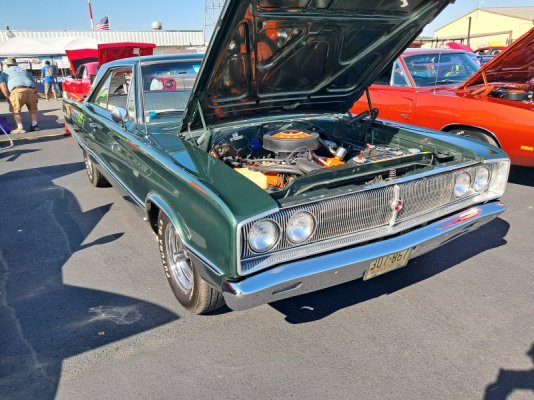 20250920_100622 1967 Coronet 440-AT.jpg